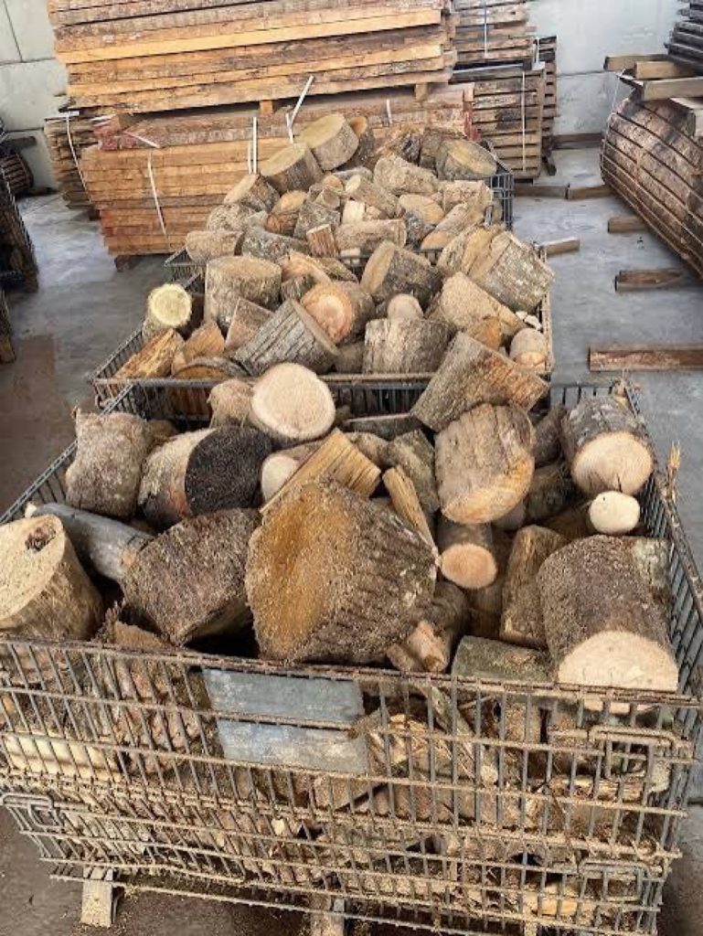 Vente de bûches en cagettes à Rouen
